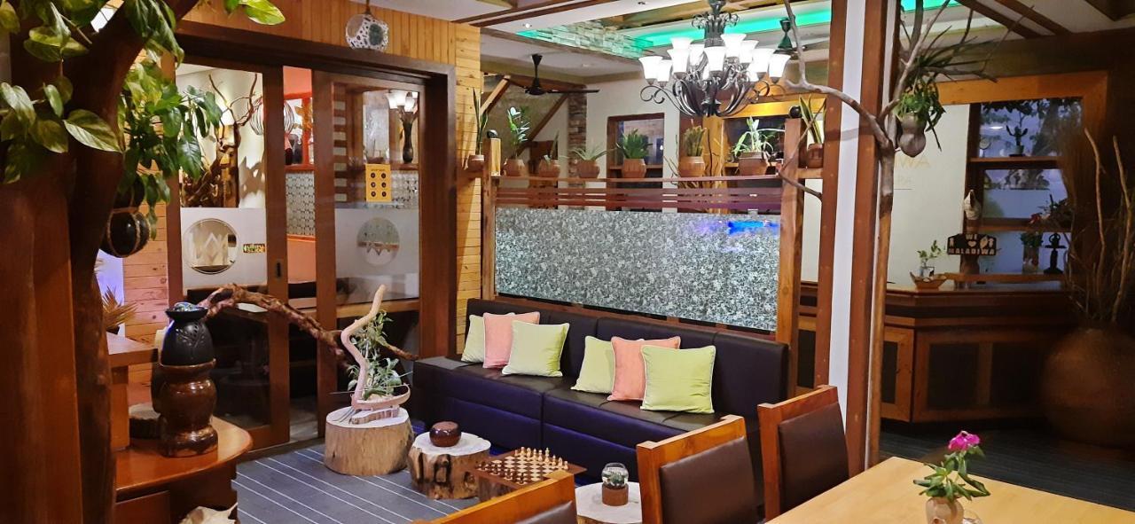 Maladiwa Beach & Spa Maafushi Exterior photo