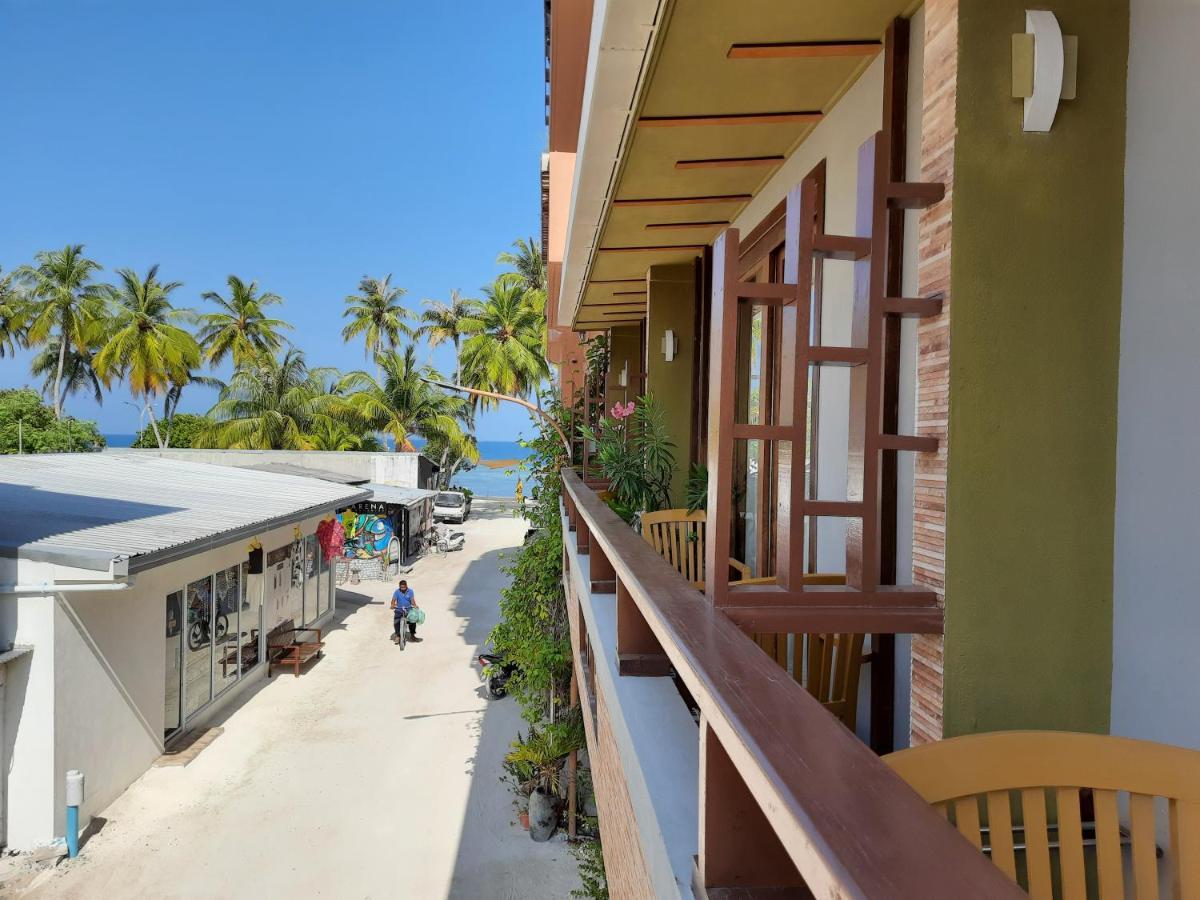Maladiwa Beach & Spa Maafushi Exterior photo